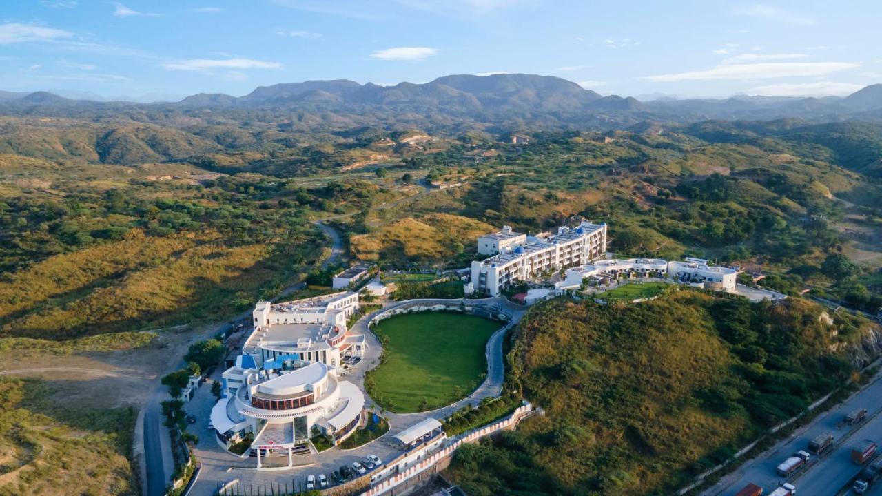 Ramee Royal Resort & Spa - أُودايبور المظهر الخارجي الصورة