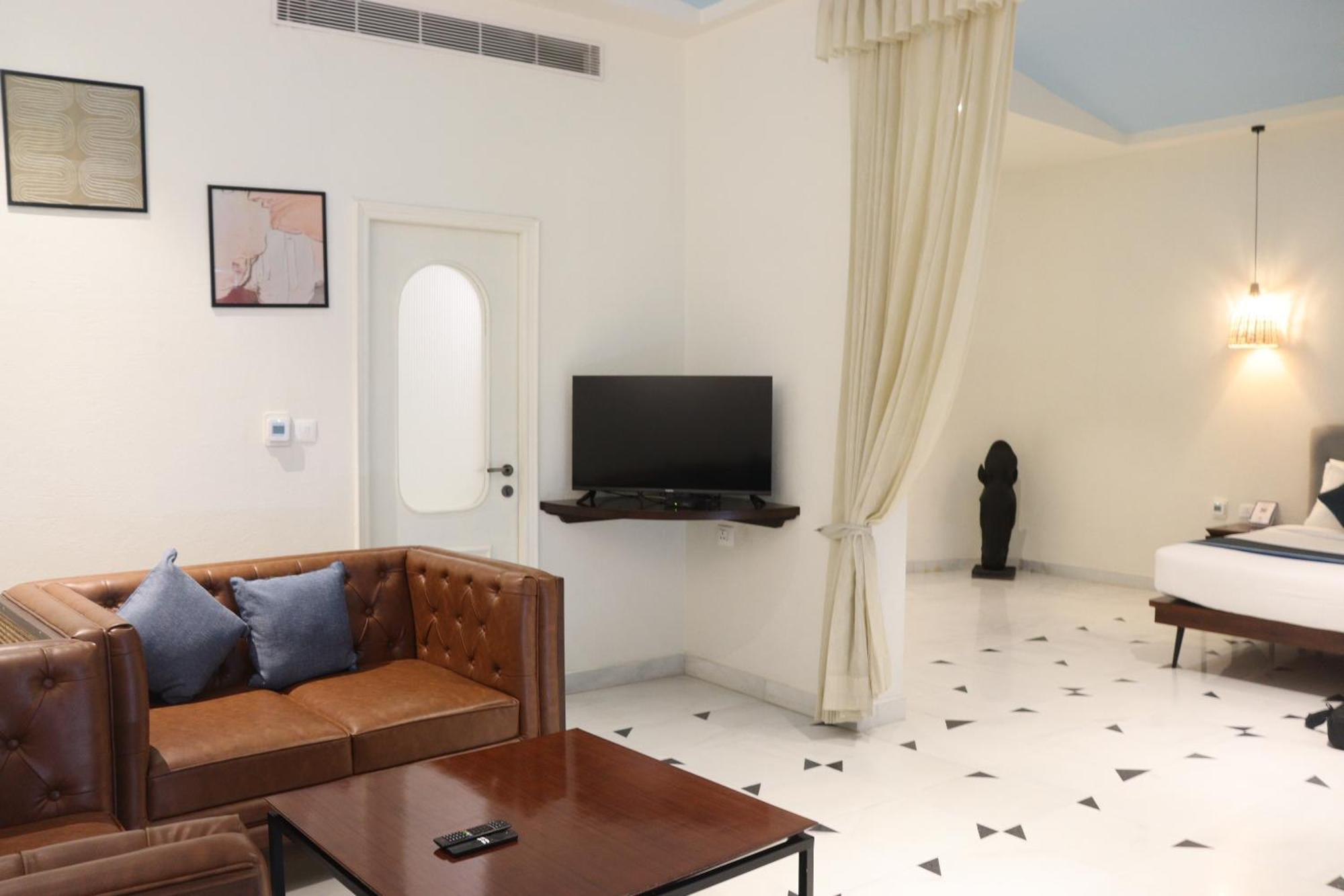 Ramee Royal Resort & Spa - أُودايبور المظهر الخارجي الصورة